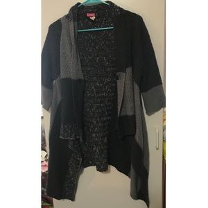 Black and Gray Stripped Cardigan